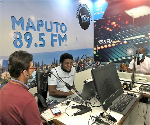 feira-saude-entrevista-radio-indico.png